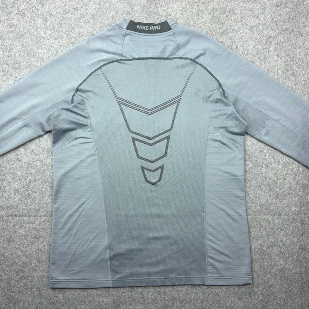 Nike Pro Pullover Mens 2XL Gray 1/4 Zip Hyperwarm Fitted Dri-FIT Training Active